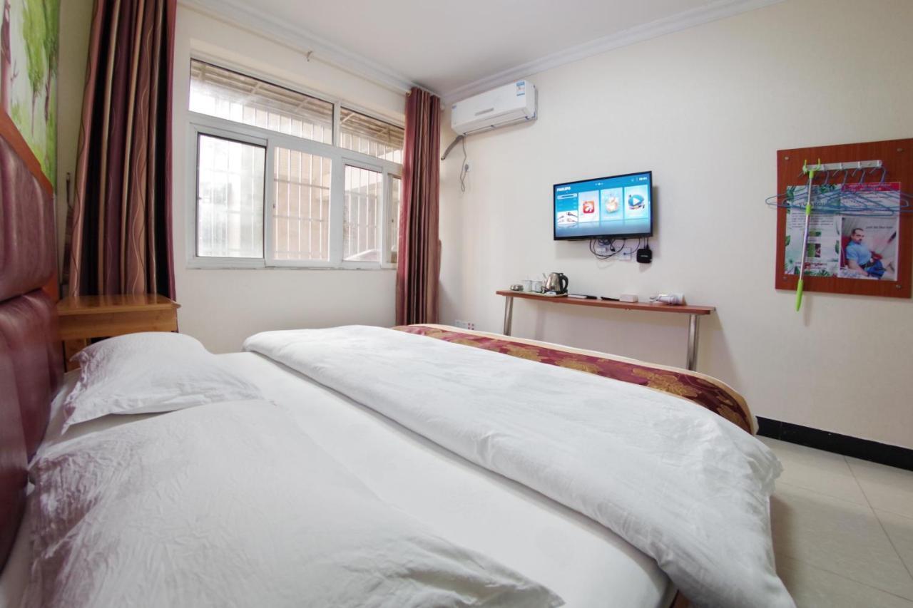 Jinyuan Hotel Changsha South Railway Station Екстер'єр фото