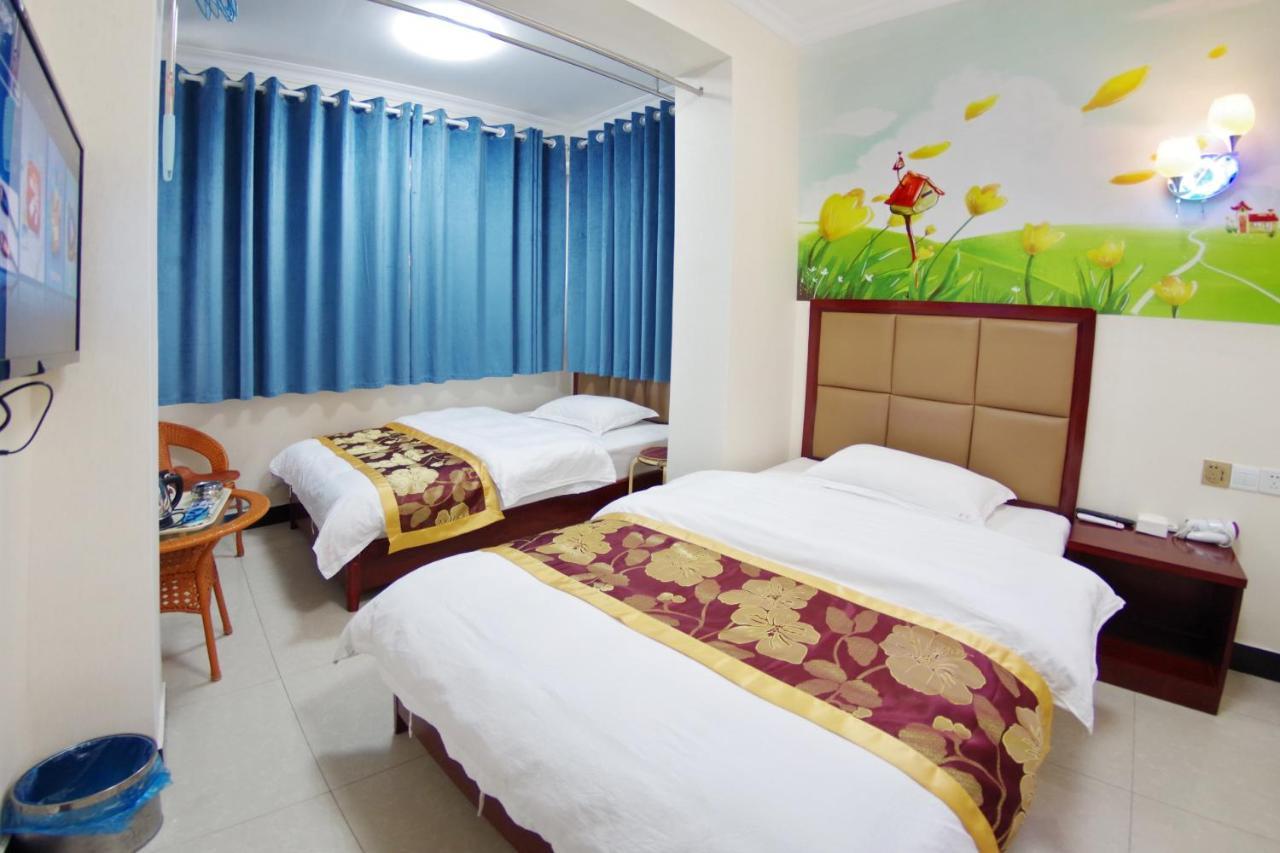 Jinyuan Hotel Changsha South Railway Station Екстер'єр фото